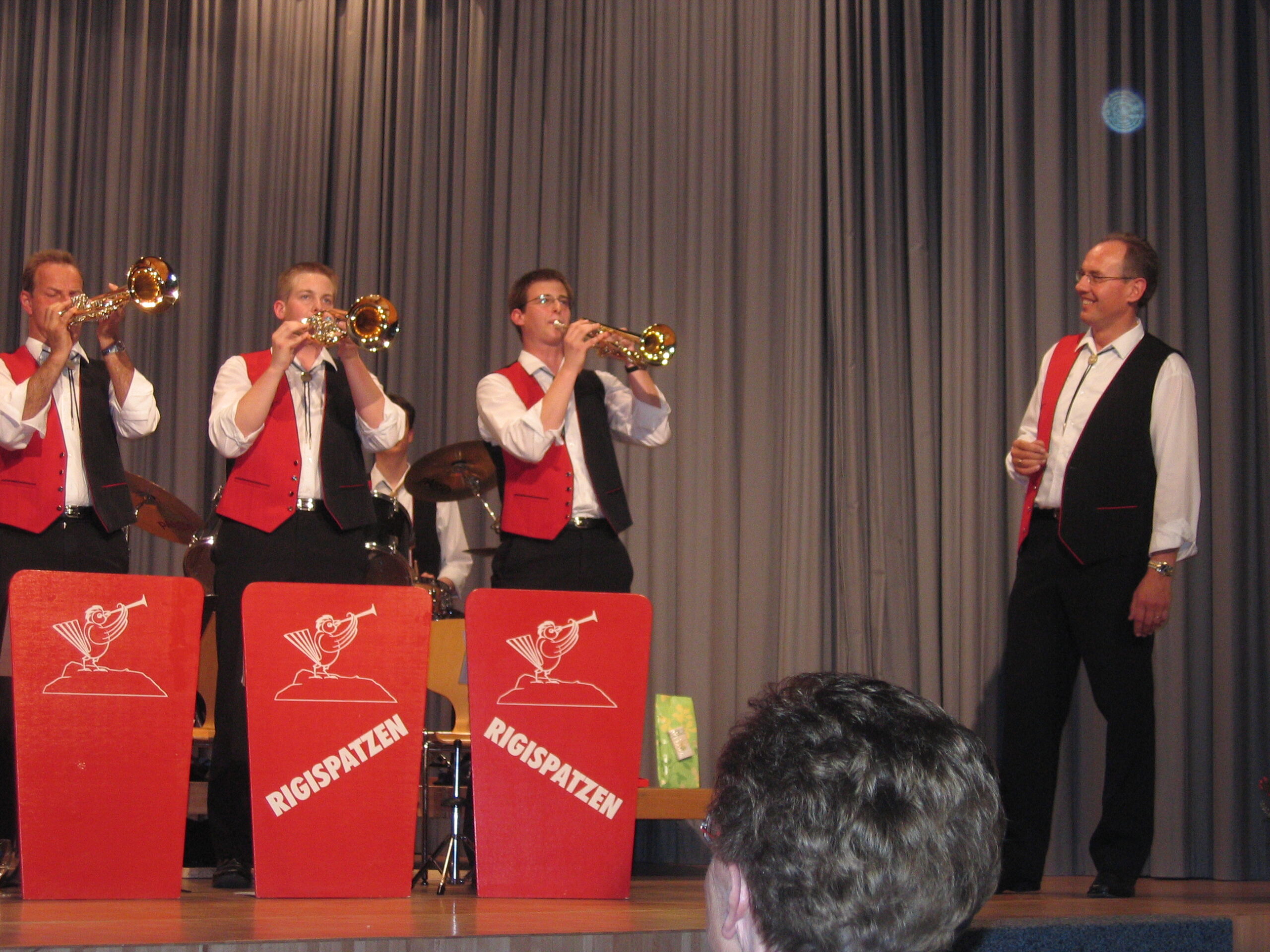 2007_Jahreskonzert_Very_mit_seinen_beiden_Söhnen