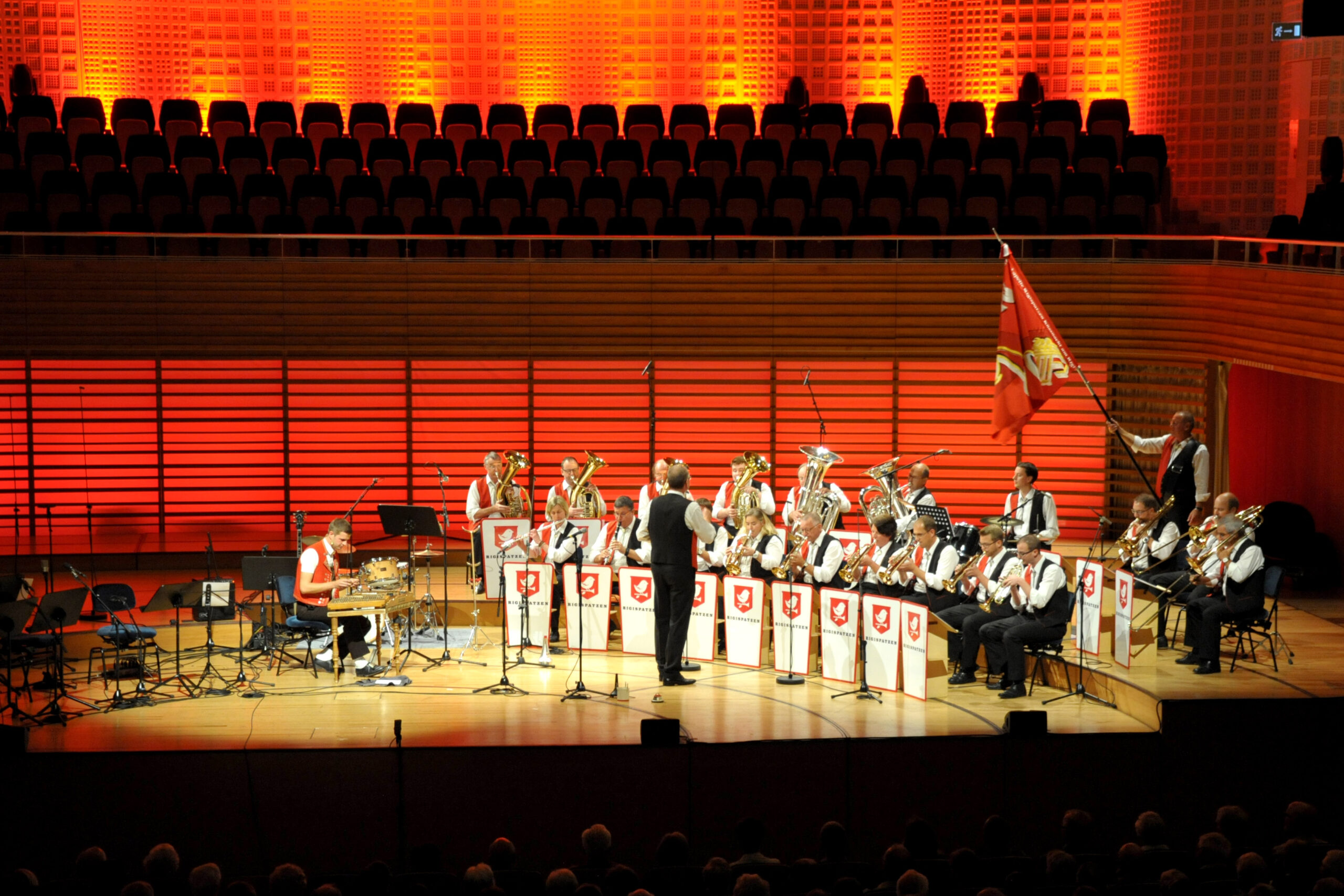 2015_KKL-Gala-der-Volksmusik_mit-Nicolas_Senn
